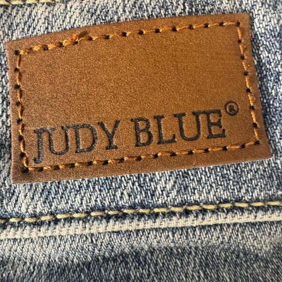 Judy Blue Women's Boyfriend Fit Jeans - 16W - Picture 5 of 11